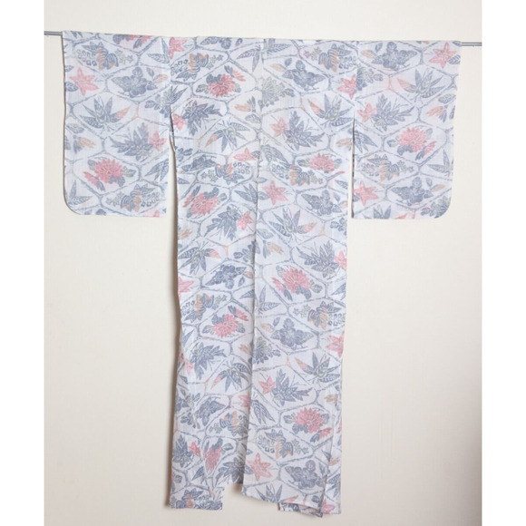 Vintage 70s Japanese Silk Kimono Floral Asian Furisode Geisha Robe Jacket - Picture 3 of 8